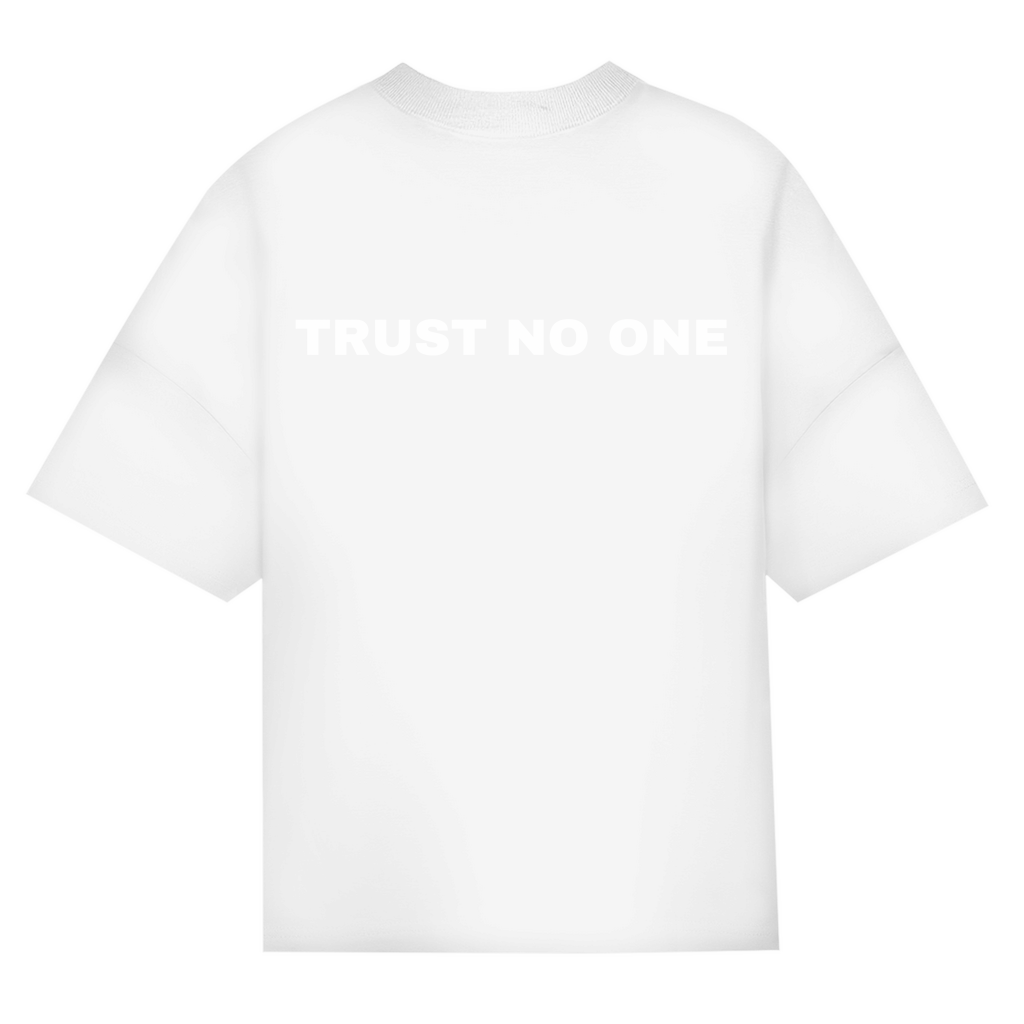OVERSIZED "TRUST NO ONE" SHIRT